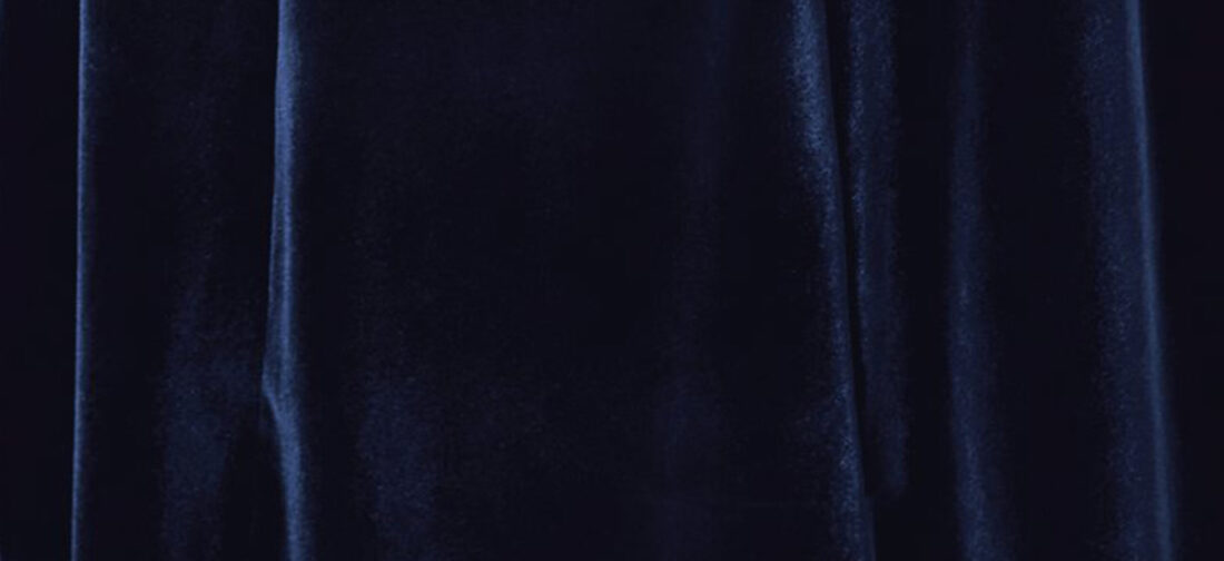 Sparkle in devoré and velour pieces
